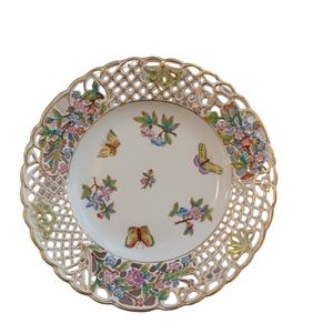 Herend "Queen Victoria" Plate 9.45"